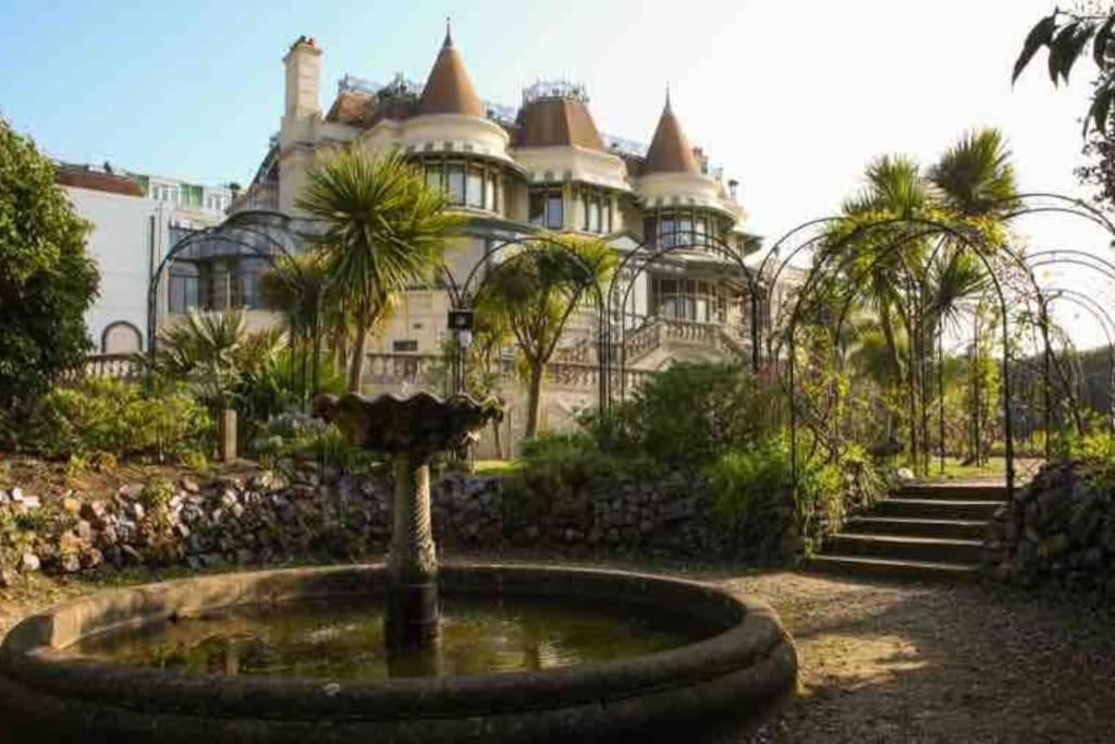 Luxury Central Bmth House With Hot Tub. Stunning! บอร์นมัธ ภายนอก รูปภาพ